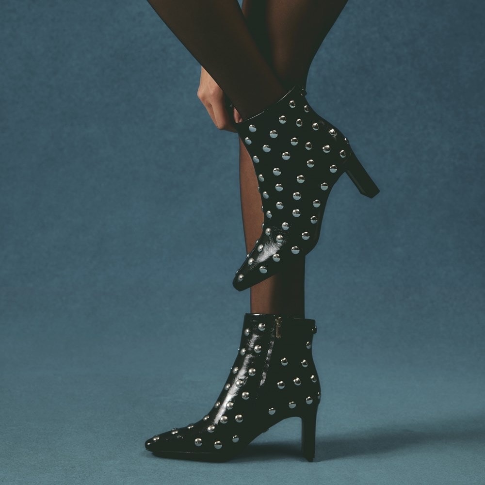 NWT SAM EDELMAN SAIGE STUDDED ANKLE BOOT IN BLACK AND SILVER SIZE 7